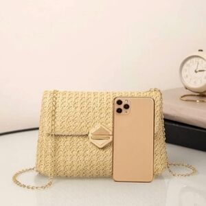 Straw bag